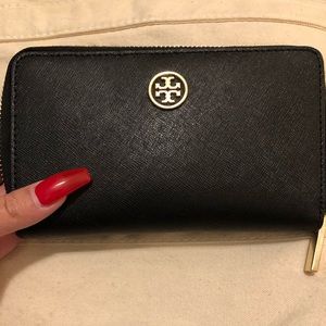 Tory Burch wallet